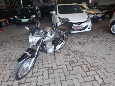 HONDA - CG 160 - 2022/2022 - Prata - R$ 16.900,00