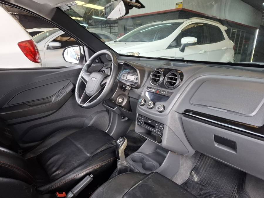 CHEVROLET - MONTANA - 2012/2012 - Branca - R$ 39.900,00