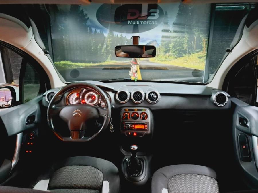 CITROËN - C3 - 2016/2016 - Branca - R$ 43.900,00