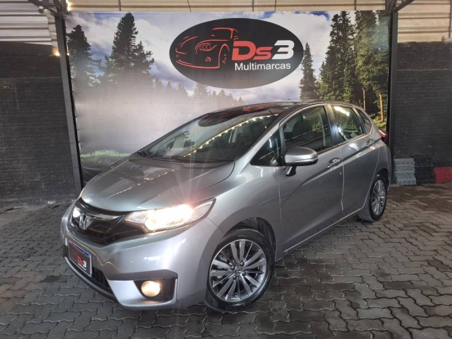 HONDA - FIT - 2015/2015 - Prata - R$ 68.800,00