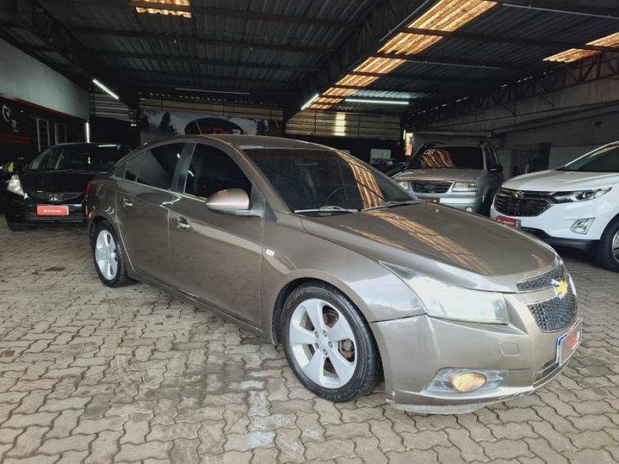 CHEVROLET - CRUZE - 2014/2014 - Cinza - R$ 52.900,00