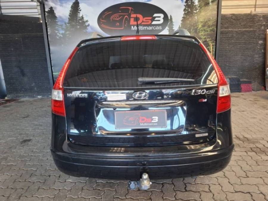 HYUNDAI - I30 CW - 2011/2011 - Preta - R$ 41.900,00