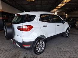 FORD - ECOSPORT - 2015/2015 - Branca - R$ 55.900,00
