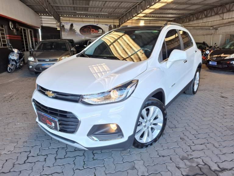 CHEVROLET - TRACKER - 2017/2017 - Branca - Sob Consulta