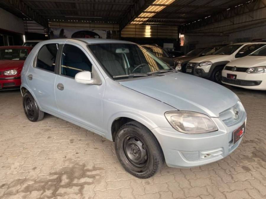CHEVROLET - CELTA - 2007/2007 - Prata - R$ 16.900,00