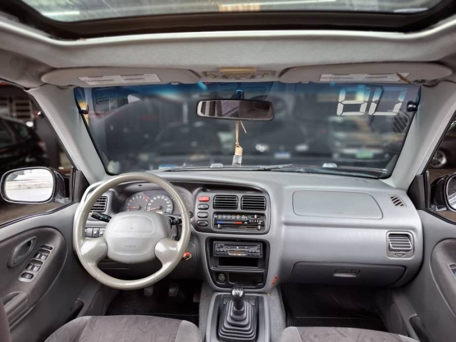 CHEVROLET - TRACKER - 2008/2008 - Prata - R$ 48.900,00
