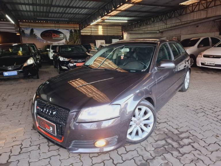 AUDI - A3 - 2010/2010 - Cinza - R$ 54.000,00