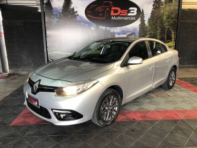 RENAULT - FLUENCE - 2017/2017 - Prata - R$ 57.900,00