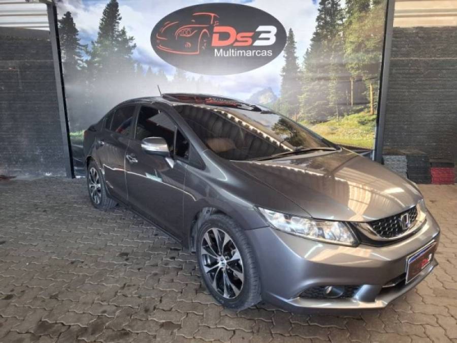 HONDA - CIVIC - 2016/2016 - Cinza - R$ 87.900,00