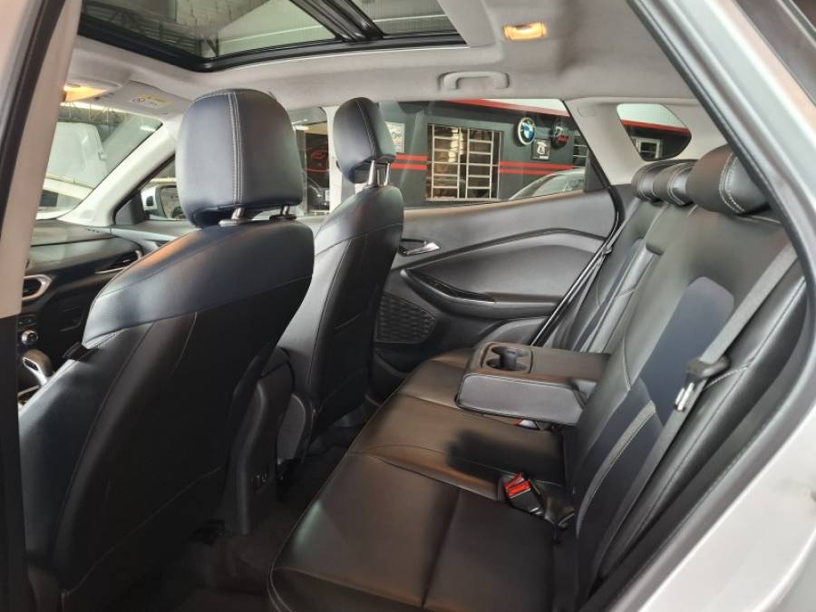 CHEVROLET - TRACKER - 2021/2021 - Prata - R$ 109.000,00