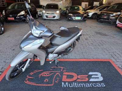 HONDA - BIZ 125 - 2024/2024 - Prata - R$ 17.900,00