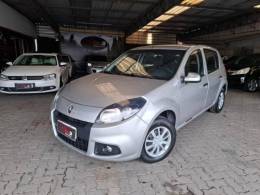 RENAULT - SANDERO - 2014/2014 - Prata - R$ 32.900,00