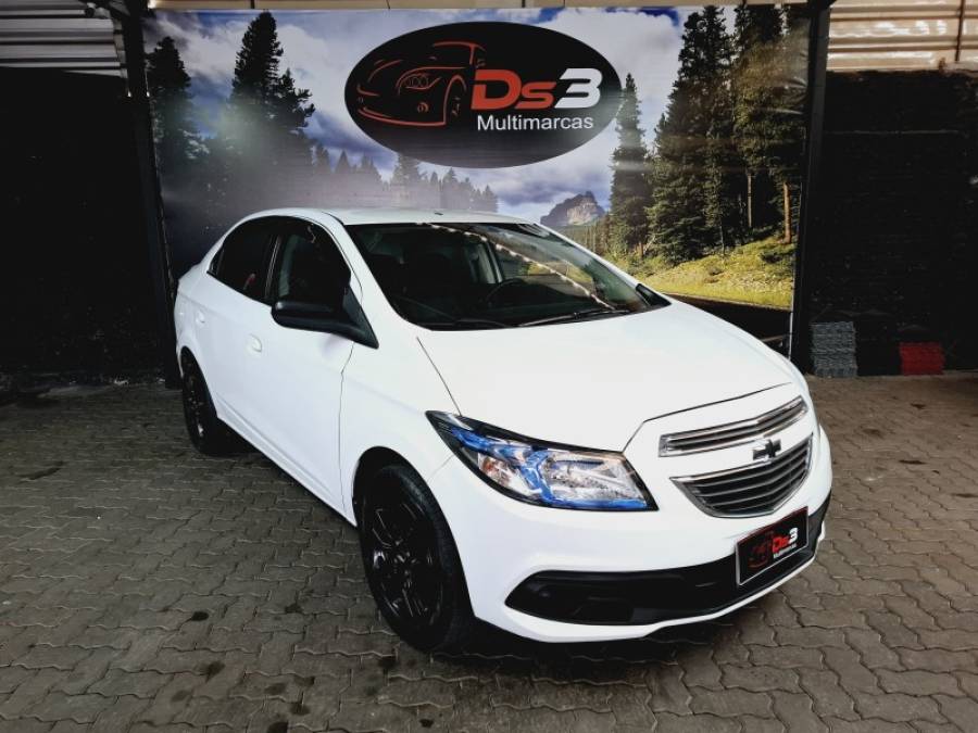 CHEVROLET - PRISMA - 2015/2015 - Branca - R$ 50.900,00