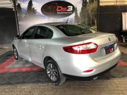 RENAULT - FLUENCE - 2017/2017 - Prata - R$ 58.900,00