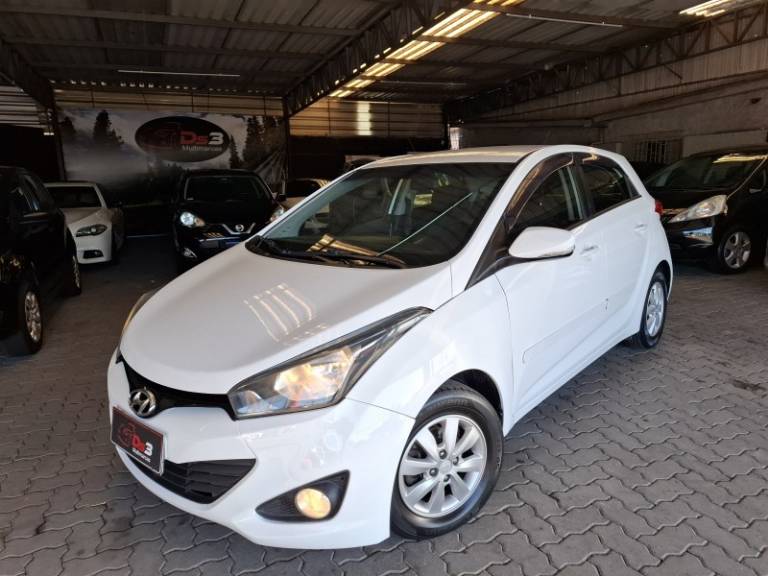 HYUNDAI - HB20 - 2015/2015 - Branca - R$ 43.900,00