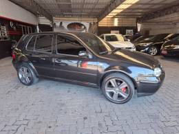VOLKSWAGEN - GOLF - 2001/2001 - Preta - R$ 26.900,00