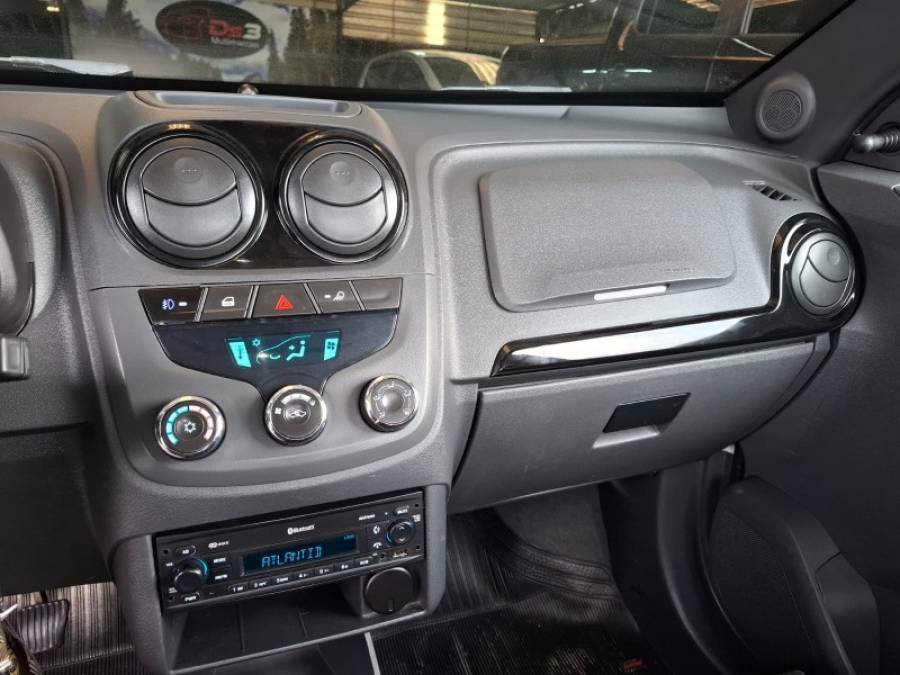 CHEVROLET - MONTANA - 2012/2012 - Branca - R$ 38.900,00