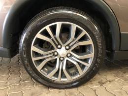 MITSUBISHI - OUTLANDER - 2016/2016 - Marrom - R$ 125.900,00