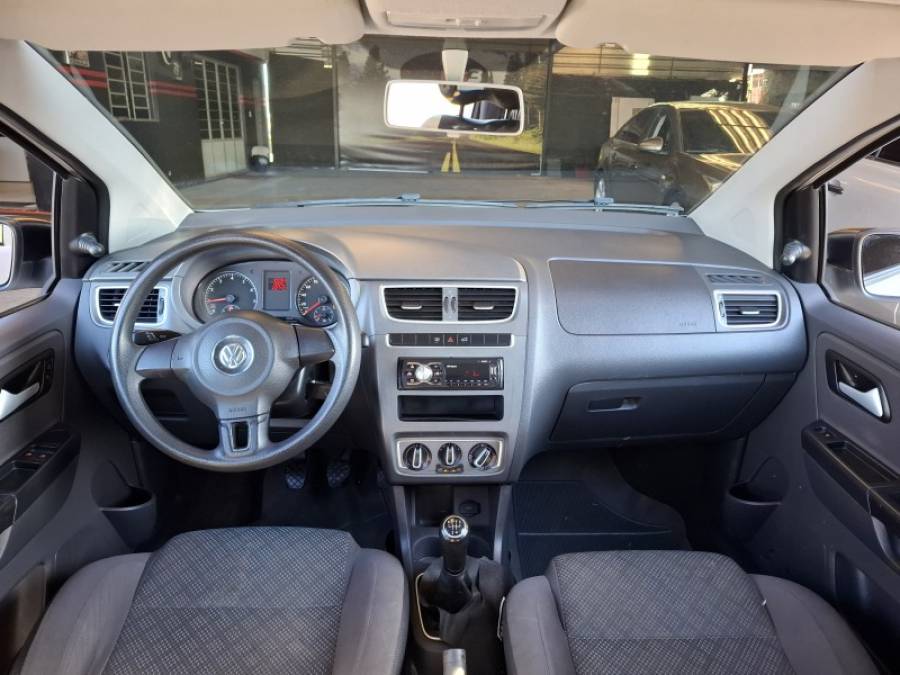 VOLKSWAGEN - FOX - 2014/2014 - Branca - R$ 42.900,00