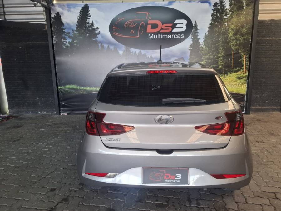 HYUNDAI - HB20 - 2022/2022 - Prata - R$ 65.000,00
