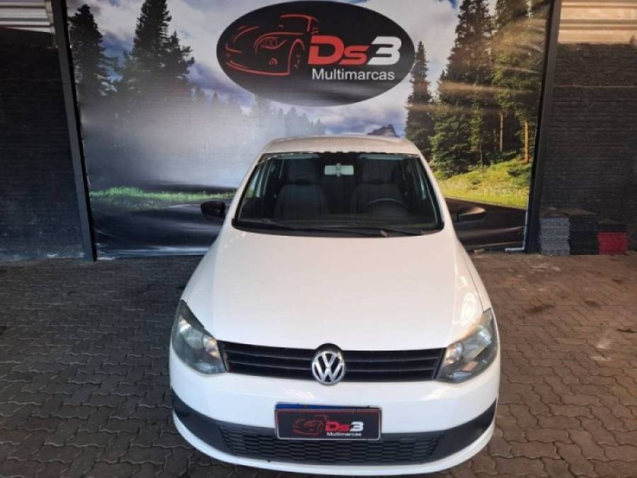 VOLKSWAGEN - FOX - 2014/2014 - Branca - R$ 39.900,00