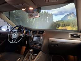 VOLKSWAGEN - JETTA - 2018/2018 - Branca - R$ 89.500,00