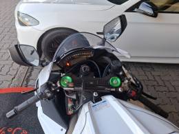 KAWASAKI - NINJA ZX-10R - 2017/2017 - Branca - R$ 69.000,00