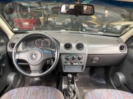 CHEVROLET - CELTA - 2007/2007 - Prata - R$ 17.900,00