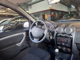RENAULT - SANDERO - 2014/2014 - Branca - R$ 34.900,00