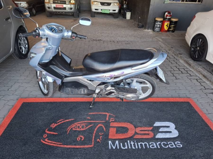 YAMAHA - NEO AT 115 - 2012/2012 - Prata - R$ 9.000,00