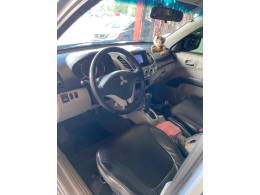MITSUBISHI - L200 TRITON - 2010/2010 - Prata - R$ 92.900,00