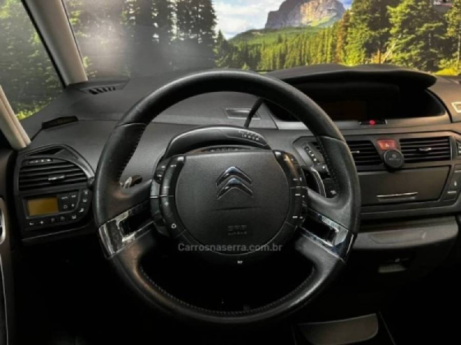 CITROËN - C4 PICASSO - 2012/2012 - Prata - R$ 32.900,00