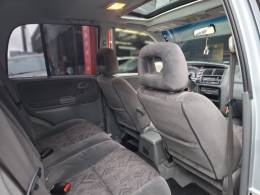 CHEVROLET - TRACKER - 2008/2008 - Prata - R$ 48.900,00