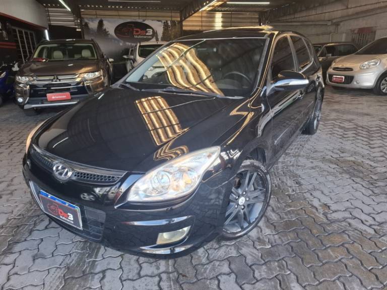HYUNDAI - I30 - 2011/2011 - Preta - R$ 37.900,00