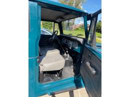 TOYOTA - BANDEIRANTE - 1998/1998 - Verde - R$ 109.000,00