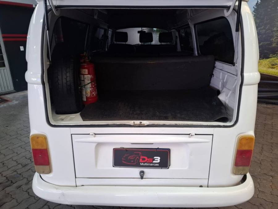 VOLKSWAGEN - KOMBI - 2012/2012 - Branca - Sob Consulta