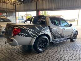 MITSUBISHI - L200 TRITON - 2010/2010 - Prata - R$ 92.900,00