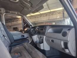 RENAULT - MASTER - 2013/2013 - Branca - R$ 73.000,00