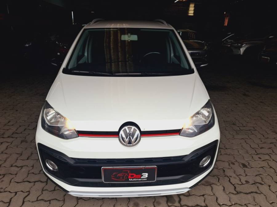 VOLKSWAGEN - UP - 2020/2020 - Branca - R$ 67.900,00