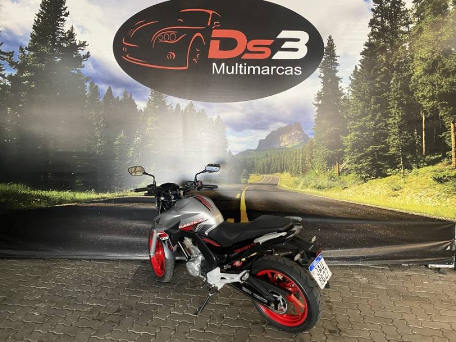 HONDA - CB 250F TWISTER - 2021/2021 - Prata - R$ 25.900,00