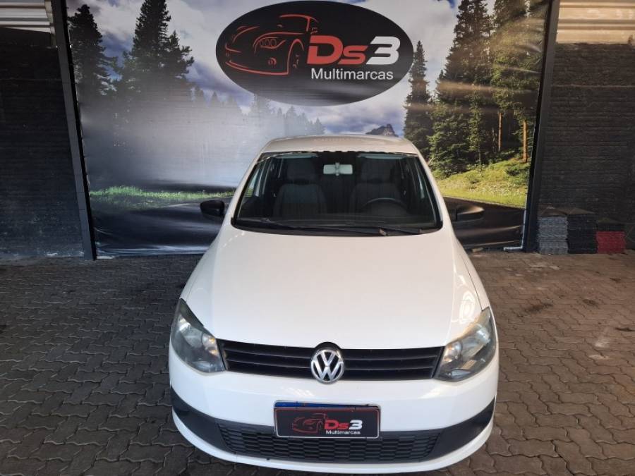VOLKSWAGEN - FOX - 2014/2014 - Branca - R$ 42.900,00