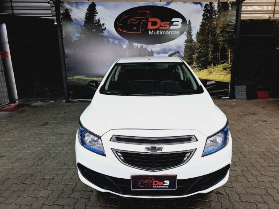 CHEVROLET - PRISMA - 2015/2015 - Branca - R$ 50.900,00
