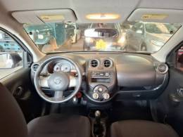 NISSAN - MARCH - 2013/2013 - Prata - R$ 35.900,00