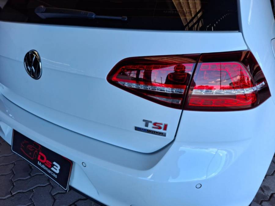 VOLKSWAGEN - GOLF - 2015/2015 - Branca - R$ 79.900,00