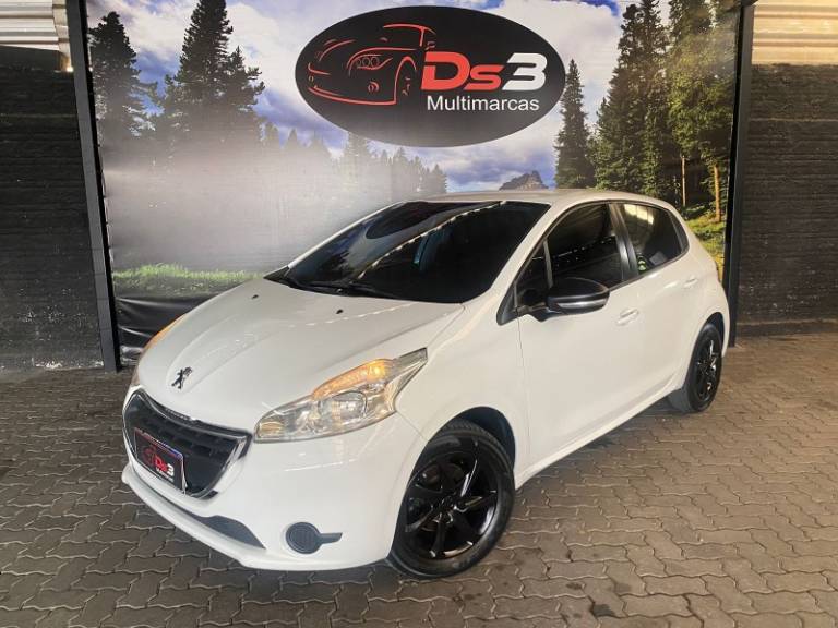 PEUGEOT - 208 - 2014/2014 - Branca - R$ 39.500,00