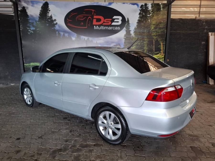 VOLKSWAGEN - VOYAGE - 2014/2014 - Prata - R$ 39.500,00