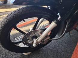 HONDA - BIZ 125 - 2010/2010 - Preta - R$ 10.900,00