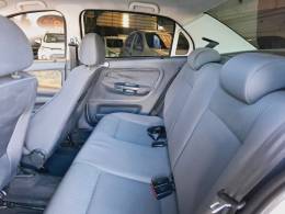 VOLKSWAGEN - VOYAGE - 2012/2012 - Branca - R$ 24.900,00
