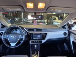 TOYOTA - COROLLA - 2018/2018 - Branca - R$ 99.000,00