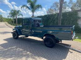 TOYOTA - BANDEIRANTE - 1998/1998 - Verde - R$ 109.000,00